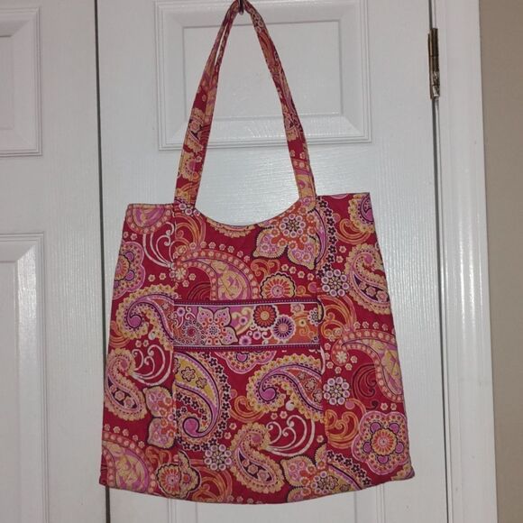 Vera Bradley Tote Bag Rasberry Fizz  Pattern Retired  NWOT - Picture 1 of 7